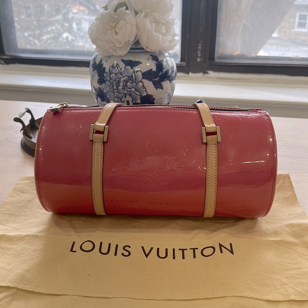 Louis Vuitton Papillon Vernis Framboise